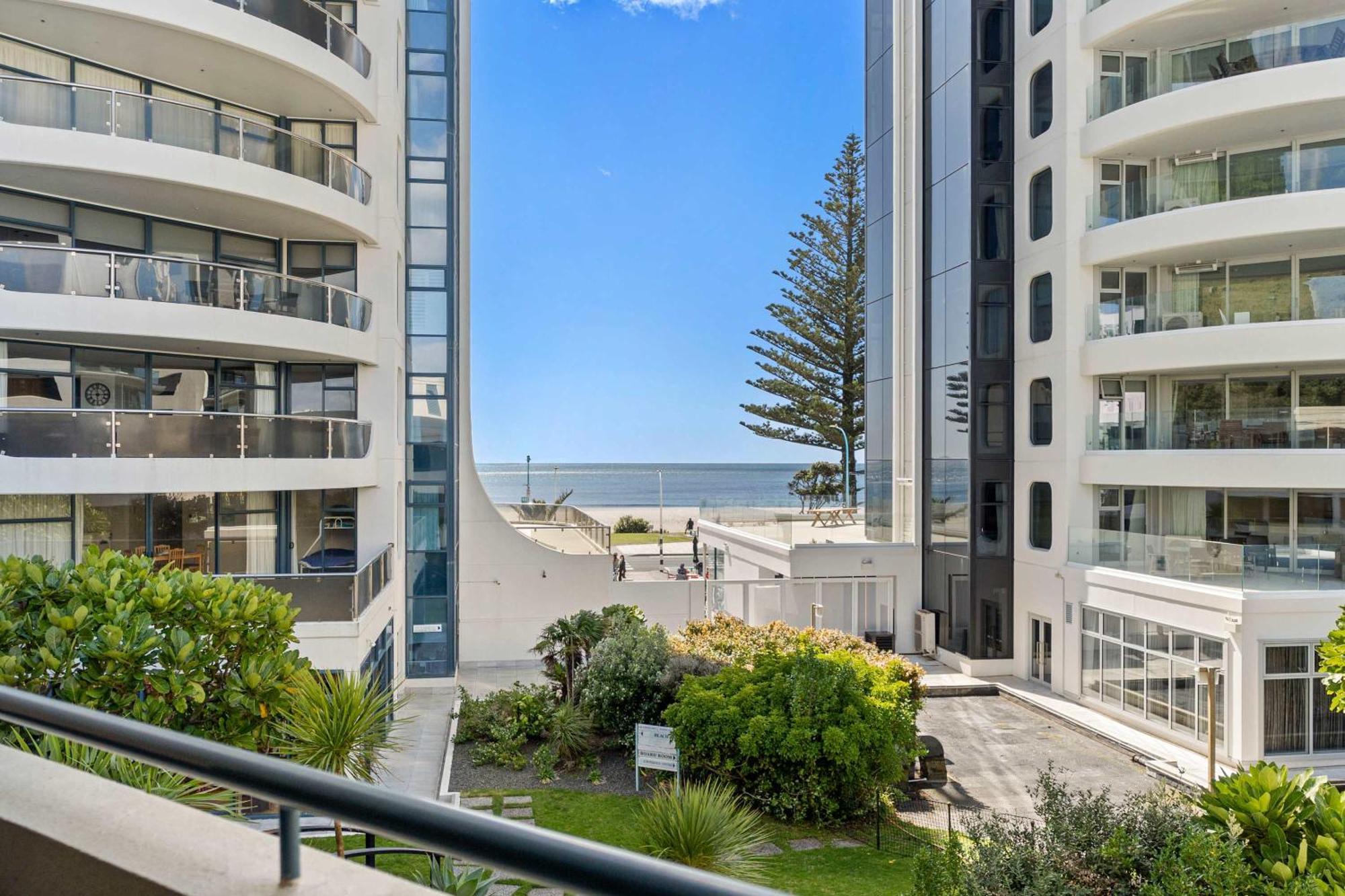 Beach Side Bliss - Oceanside Mount Maunganui Exterior foto